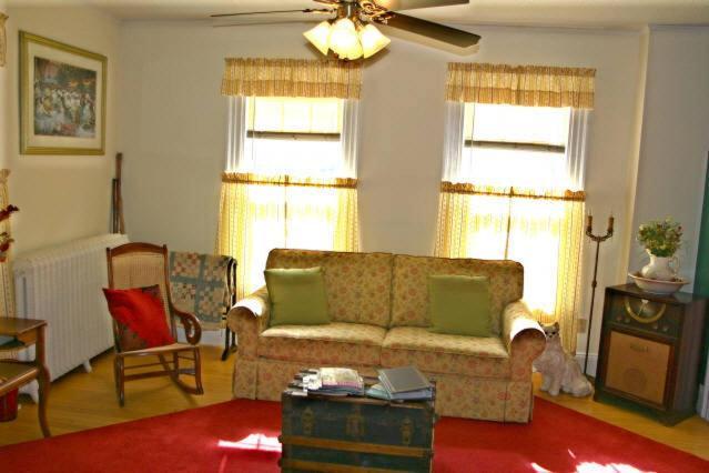 The Young House Bed And Breakfast Millinocket Εξωτερικό φωτογραφία